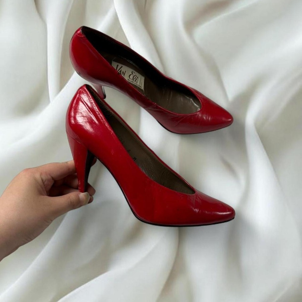 Van Eli red leather pointed-toe pumps low-cut vamp y2k 90's fairy boho grunge